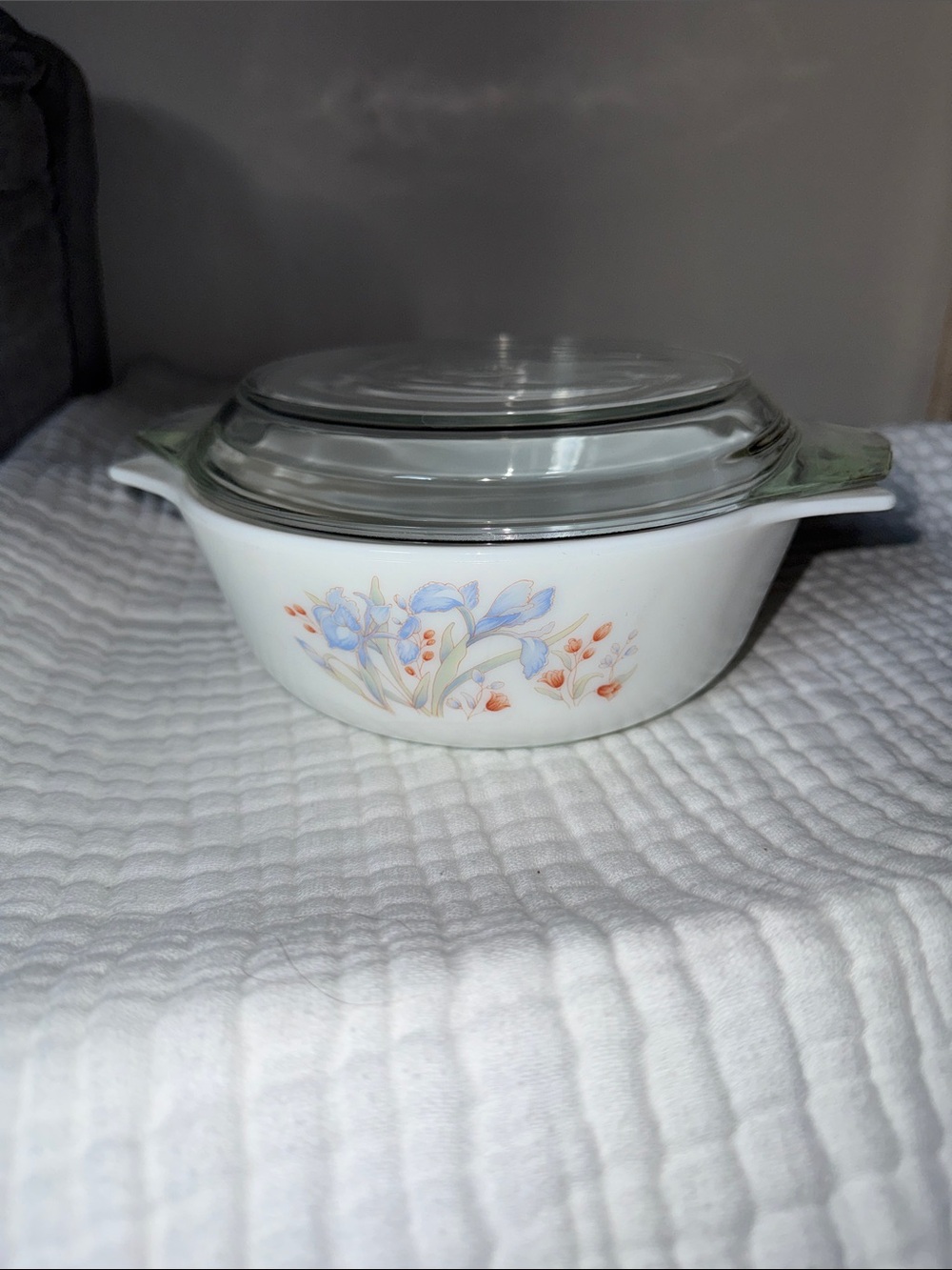 vintage Pyrex Blue Iris casserole dish with a clear glass English lid 8”